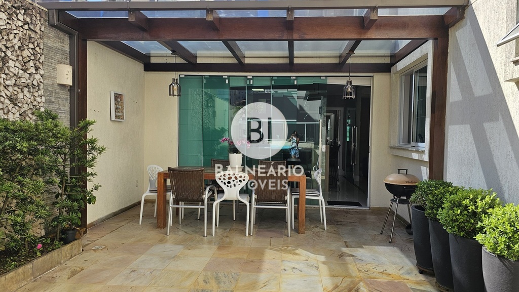residential-/-apartment-3-quartos-centro-balneario-camboriu-sc