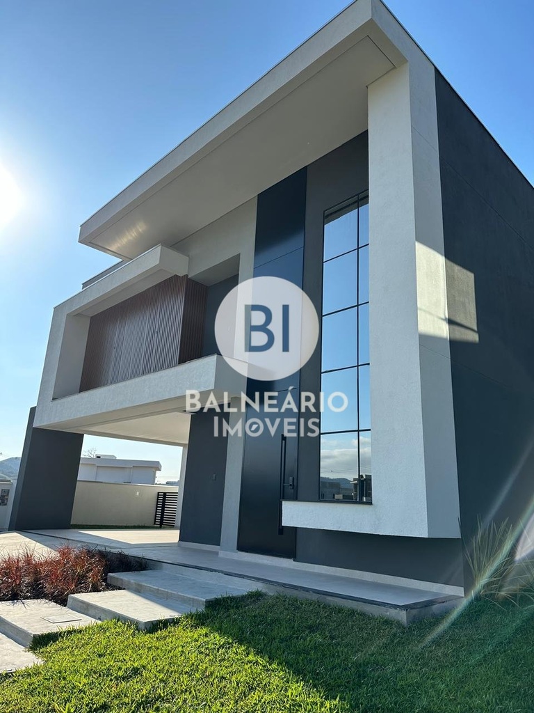 residential-/-home-4-quartos-santa-regina-camboriu-sc