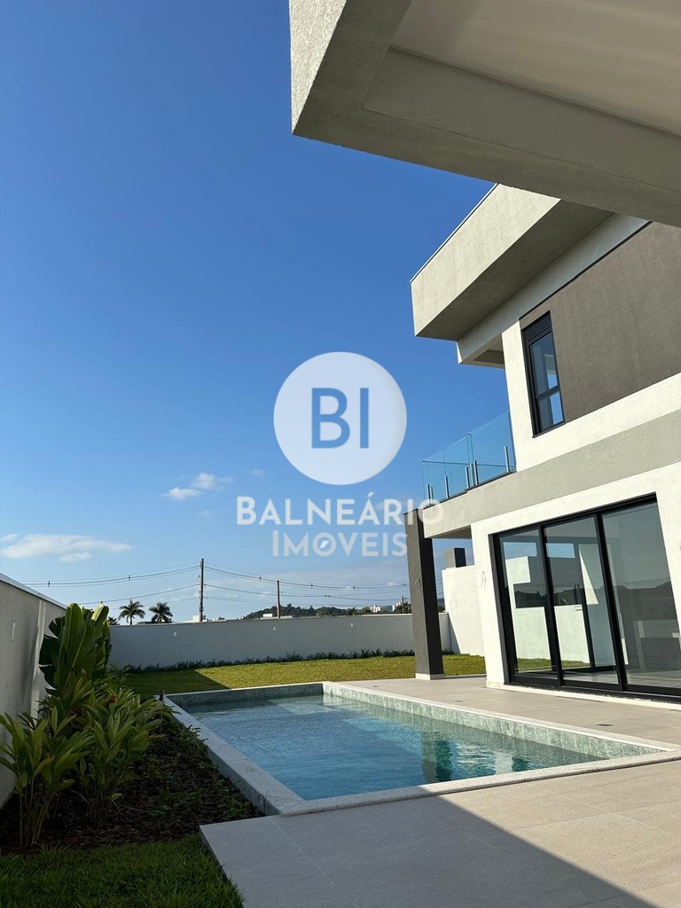 residential-/-home-4-quartos-santa-regina-camboriu-sc