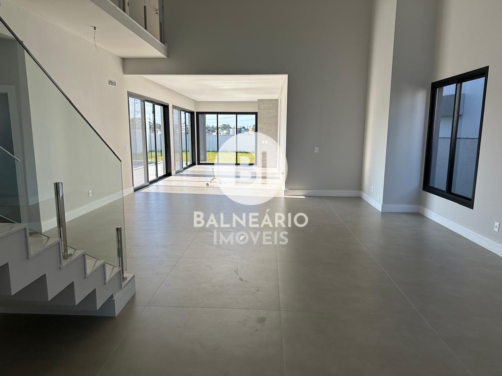 residential-/-home-4-quartos-santa-regina-camboriu-sc