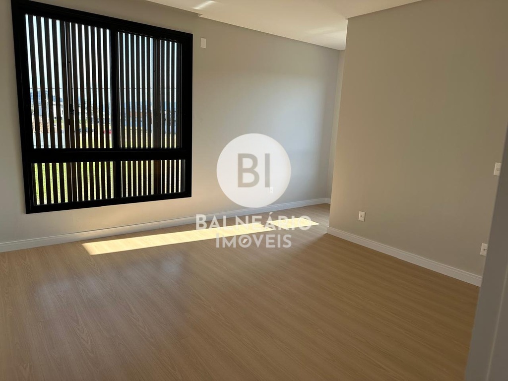 residential-/-home-4-quartos-santa-regina-camboriu-sc