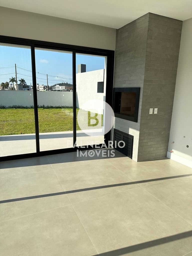residential-/-home-4-quartos-santa-regina-camboriu-sc
