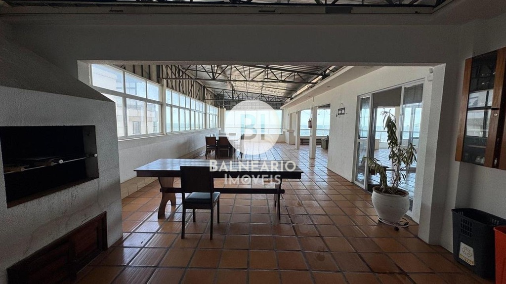 residential-/-apartment-3-quartos-centro-balneario-camboriu-sc