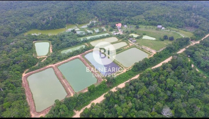 commercial-/-agricultural-zona-rura-rio-preto-da-eva-am
