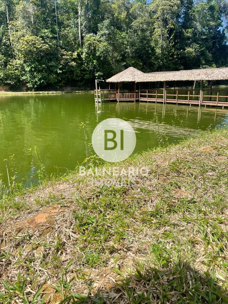 commercial-/-agricultural-zona-rura-rio-preto-da-eva-am