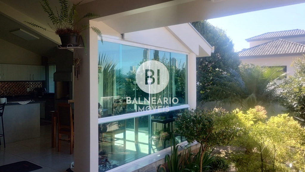 residential-/-home-3-quartos-aririba-balneario-camboriu-sc