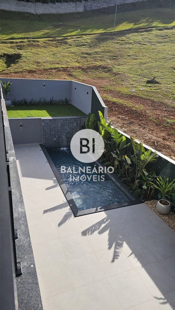 residential-/-home-4-quartos-distrito-rio-do-meio-balneario-camboriu-sc