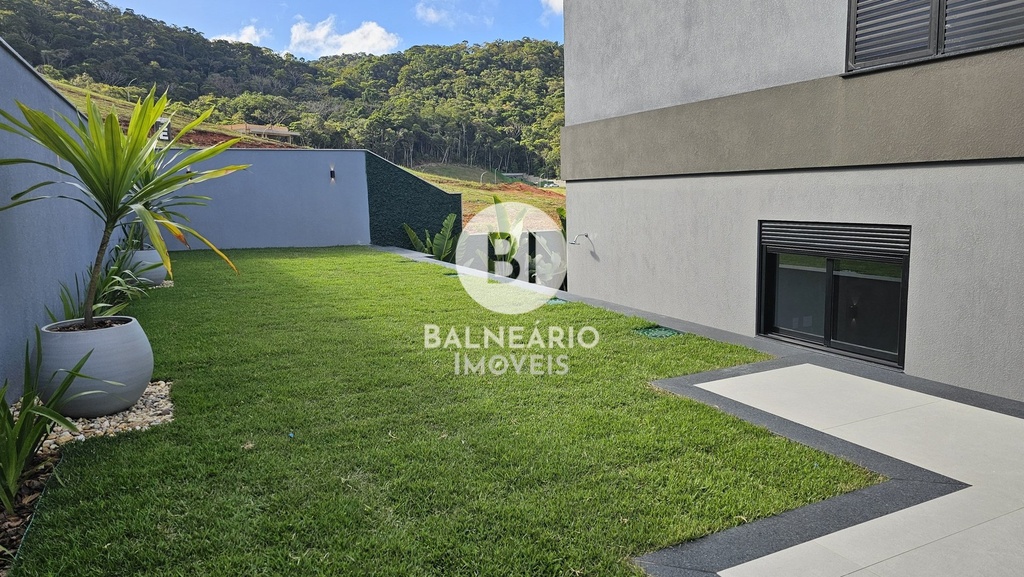 residential-/-home-4-quartos-distrito-rio-do-meio-balneario-camboriu-sc
