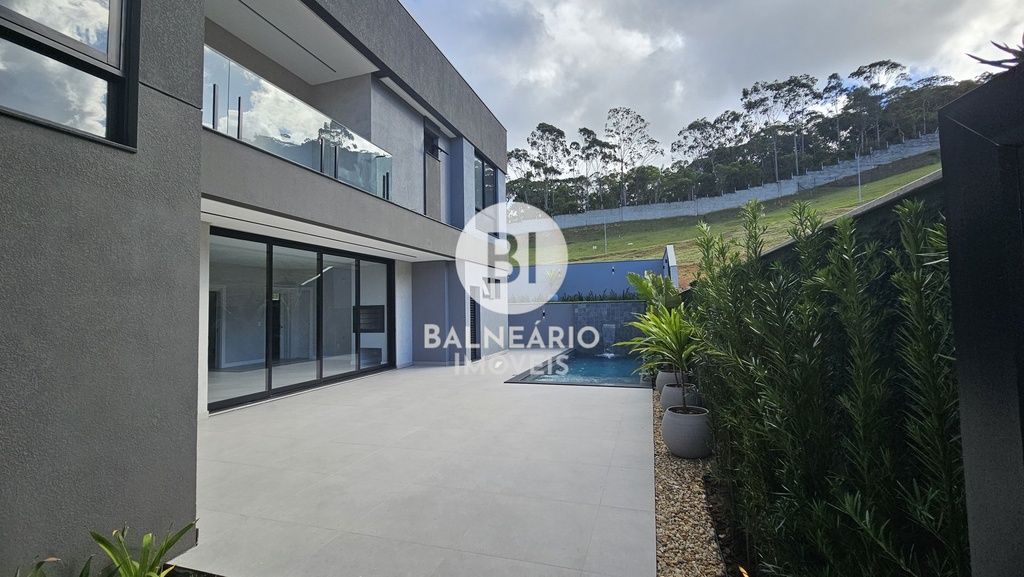 residential-/-home-4-quartos-distrito-rio-do-meio-balneario-camboriu-sc