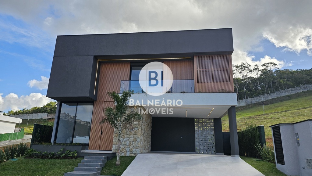 residential-/-home-4-quartos-distrito-rio-do-meio-balneario-camboriu-sc