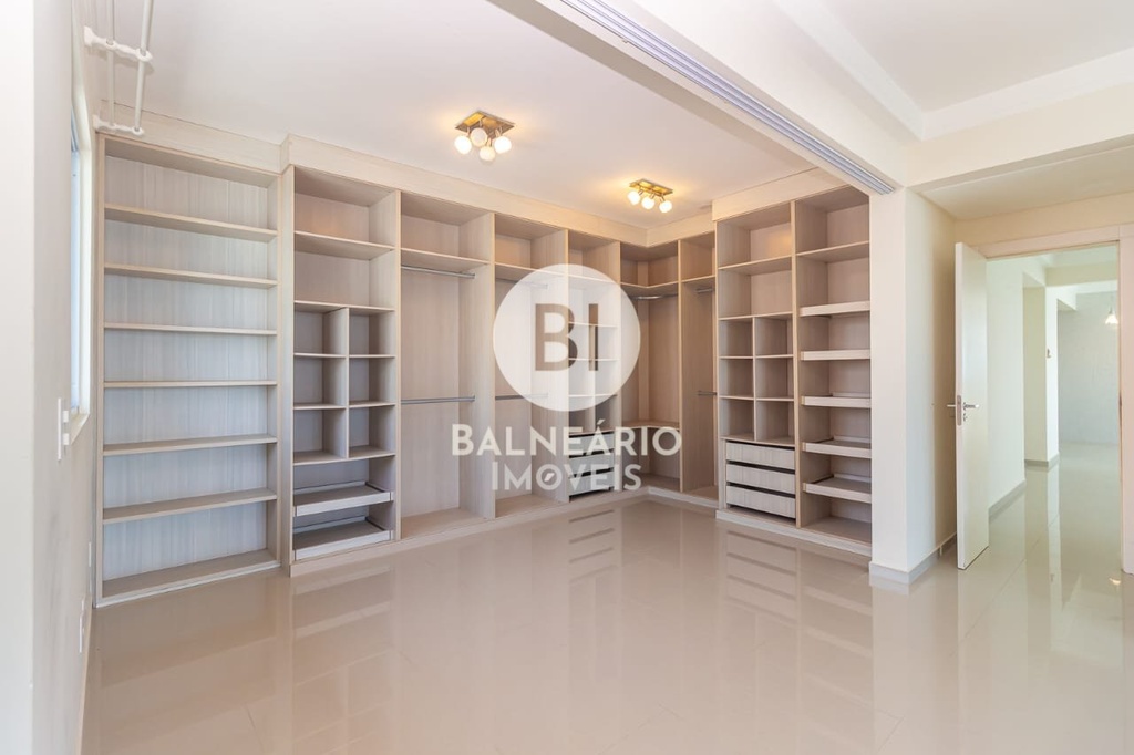 residential-/-apartment-4-quartos-meia-praia-itapema-sc