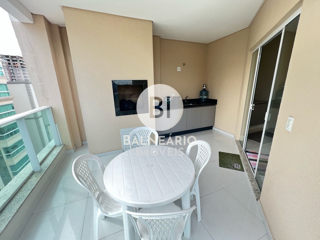 Apartamento Meia Praia, Itapema - SC
