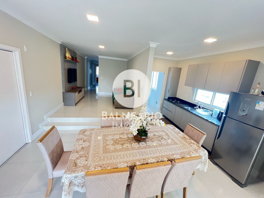 residential-/-apartment-3-quartos-meia-praia-itapema-sc