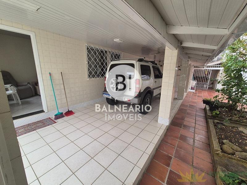 residential-/-home-3-quartos-centro-balneario-camboriu-sc