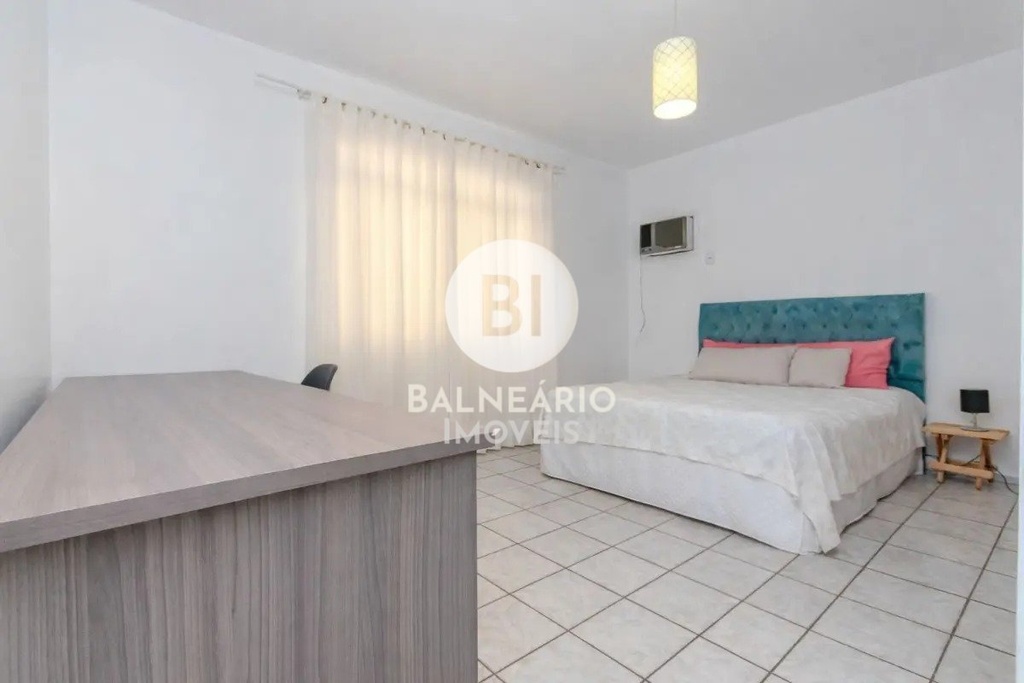 residential-/-sobrado-4-quartos-383m2-nacoes-balneario-camboriu-sc