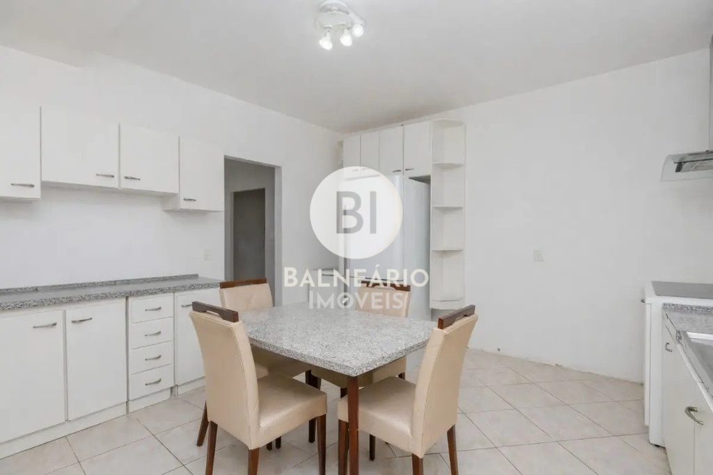residential-/-sobrado-4-quartos-383m2-nacoes-balneario-camboriu-sc