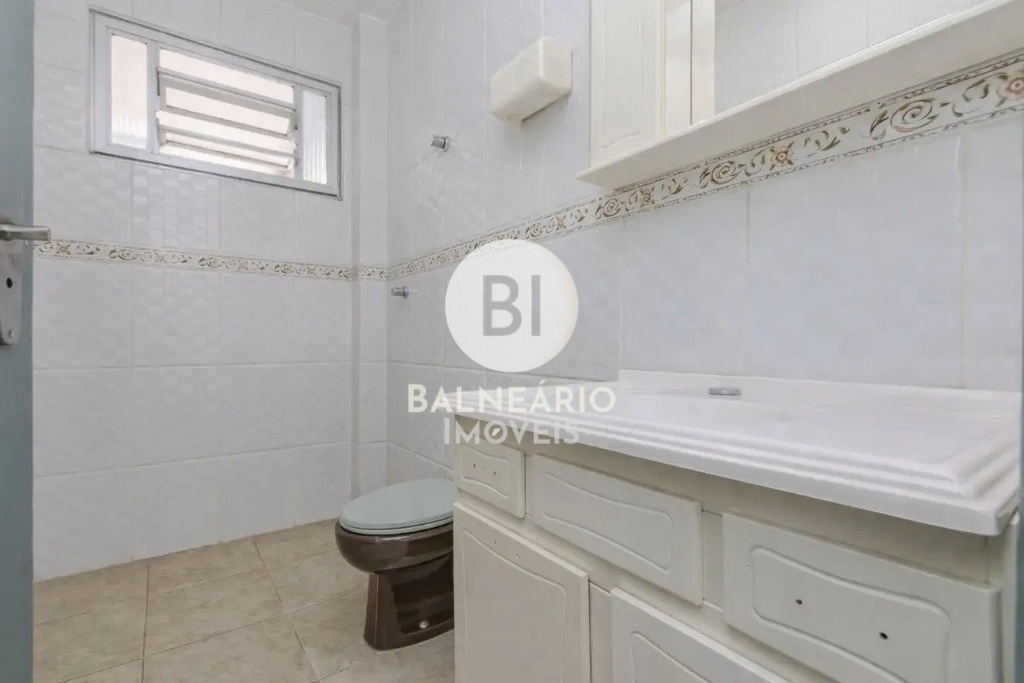 residential-/-sobrado-4-quartos-383m2-nacoes-balneario-camboriu-sc