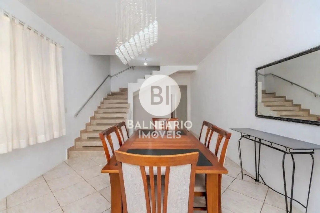 residential-/-sobrado-4-quartos-383m2-nacoes-balneario-camboriu-sc