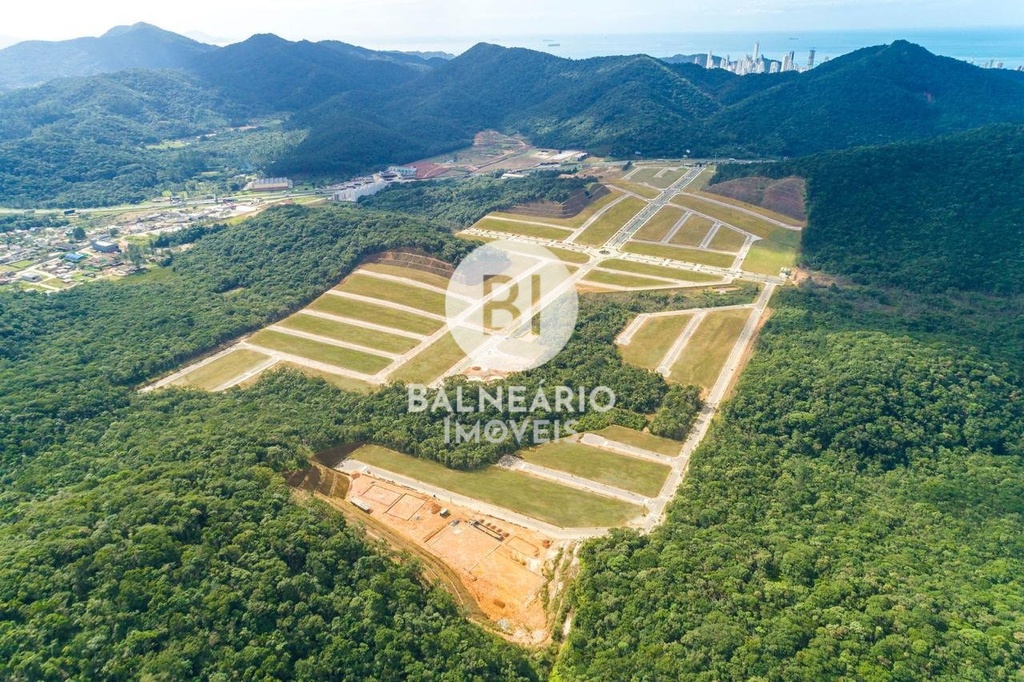 residential-/-land-lot-varzea-do-ranchinho-camboriu-sc