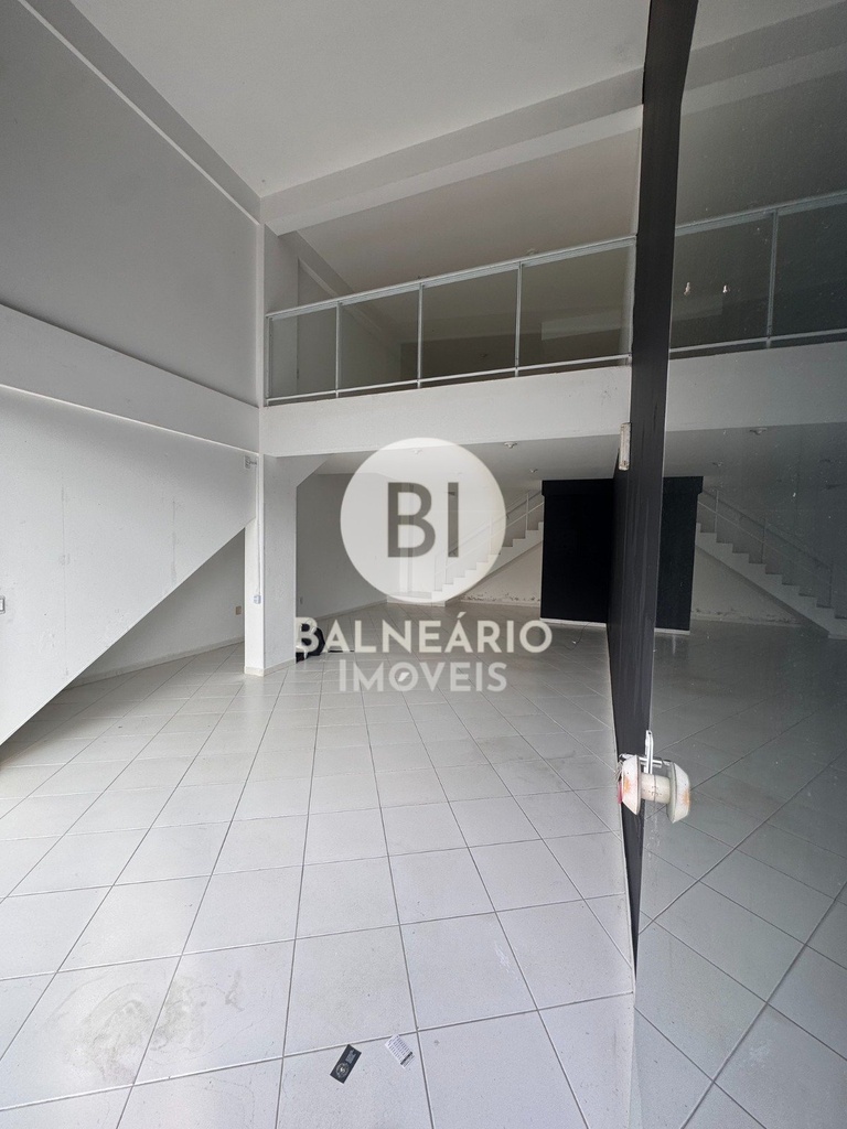 commercial-/-office-monte-alegre-camboriu-sc