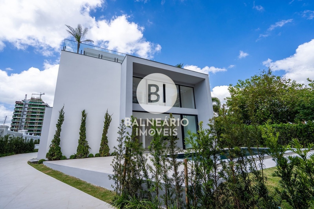 residential-/-home-4-quartos-praia-brava-de-itajai-itajai-sc