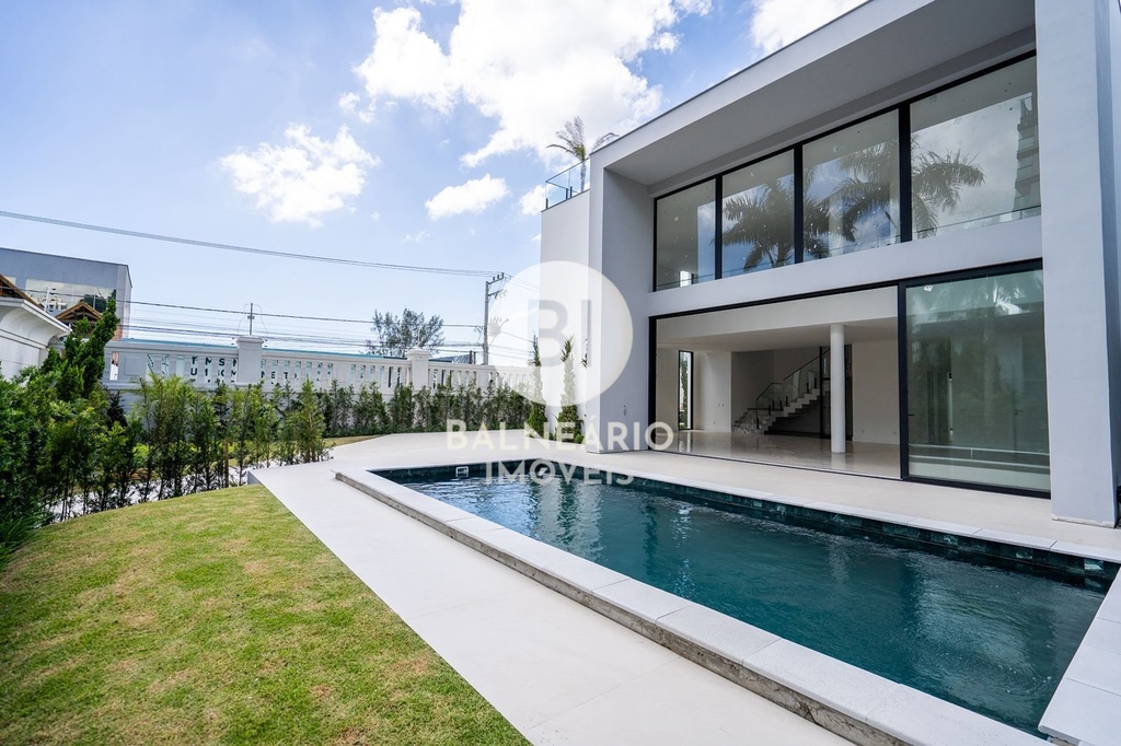 residential-/-home-4-quartos-praia-brava-de-itajai-itajai-sc