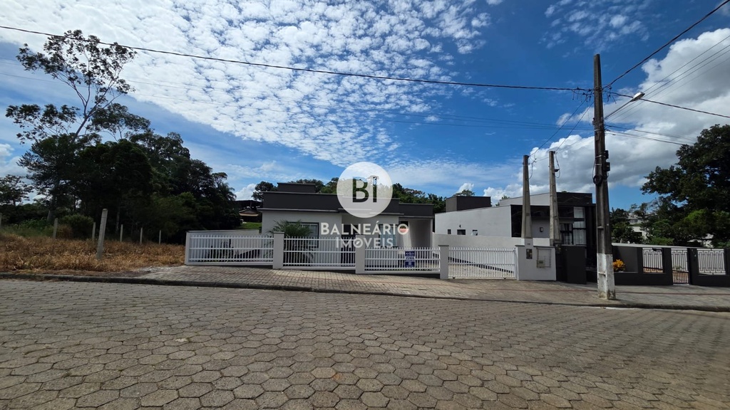 residential-/-home-2-quartos-147m2-colina-verde-canelinha-sc