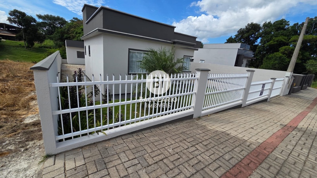 residential-/-home-2-quartos-147m2-colina-verde-canelinha-sc
