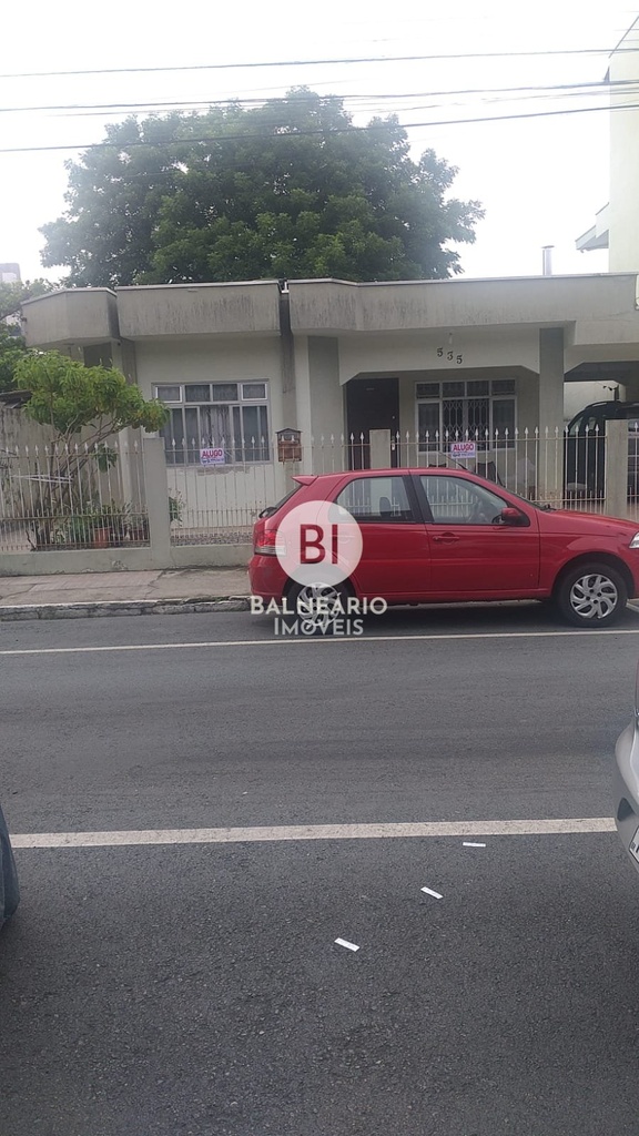 residential-/-home-3-quartos-centro-balneario-camboriu-sc