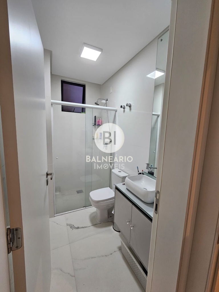 residential-/-apartment-3-quartos-meia-praia-itapema-sc