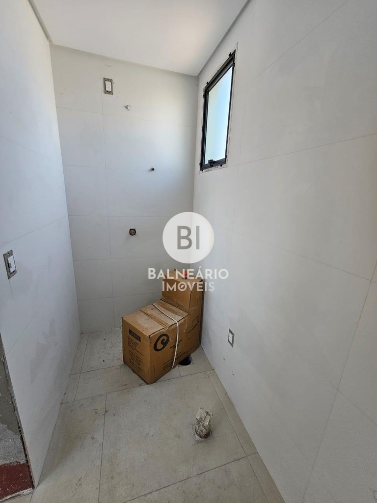 residential-/-apartment-3-quartos-meia-praia-itapema-sc