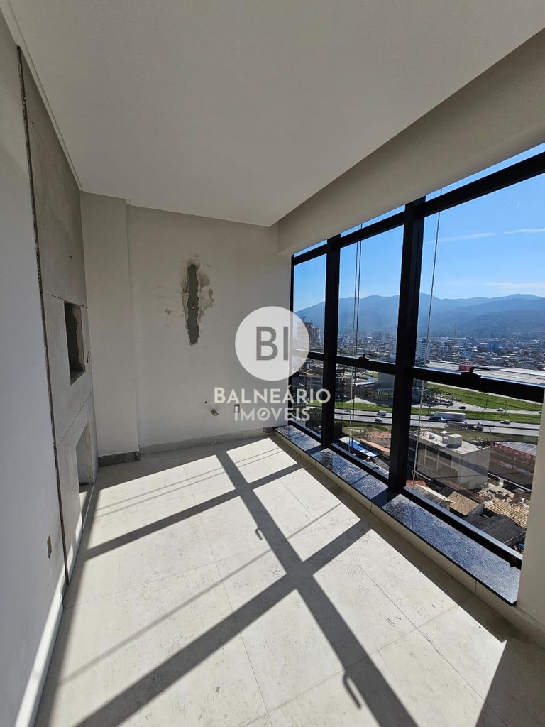 residential-/-apartment-3-quartos-meia-praia-itapema-sc