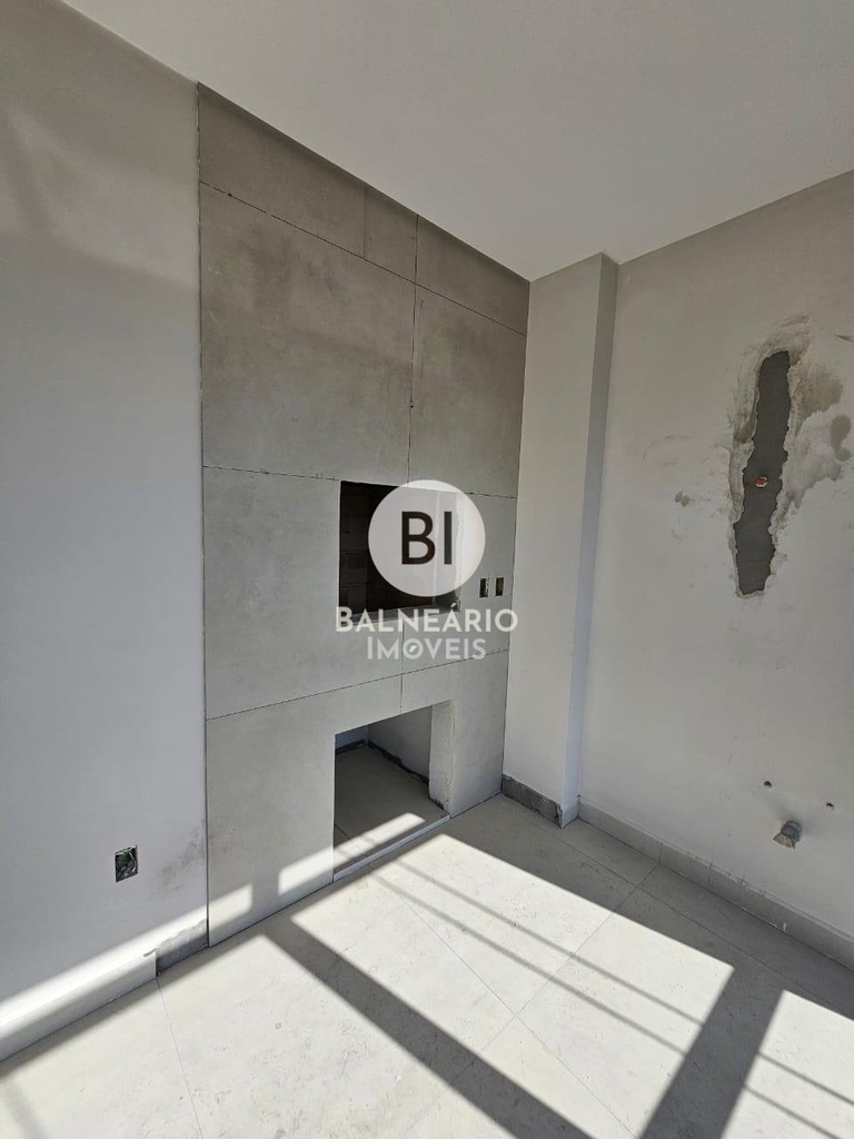 residential-/-apartment-3-quartos-meia-praia-itapema-sc