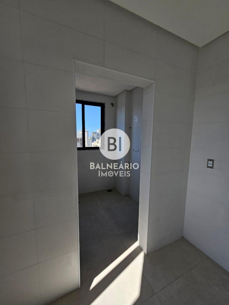 residential-/-apartment-3-quartos-meia-praia-itapema-sc