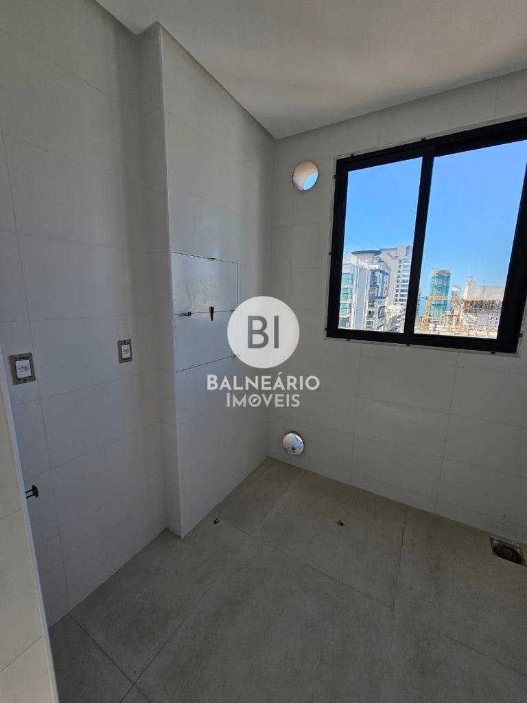 residential-/-apartment-3-quartos-meia-praia-itapema-sc