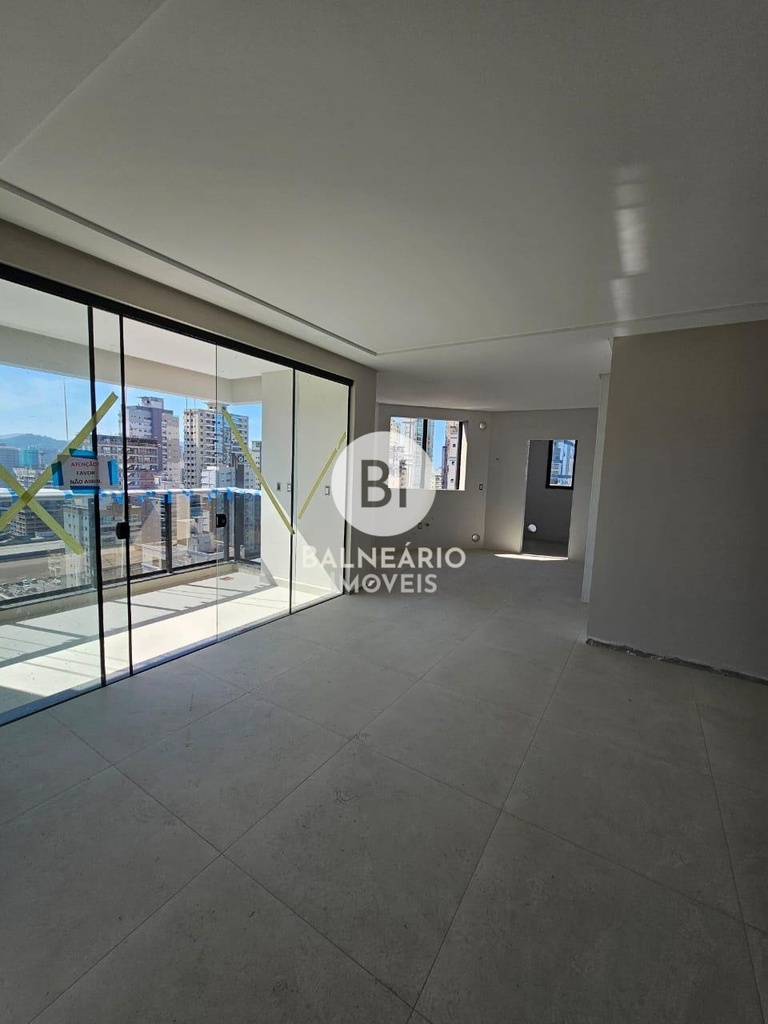 residential-/-apartment-3-quartos-meia-praia-itapema-sc