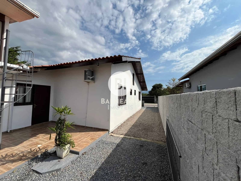 residential-/-home-4-quartos-210m2-jardim-dourado-porto-belo-sc