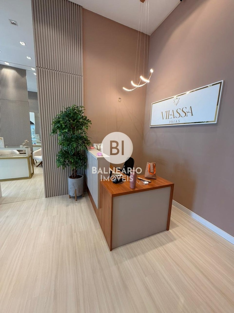 commercial-/-business-40m2-centro-balneario-camboriu-sc