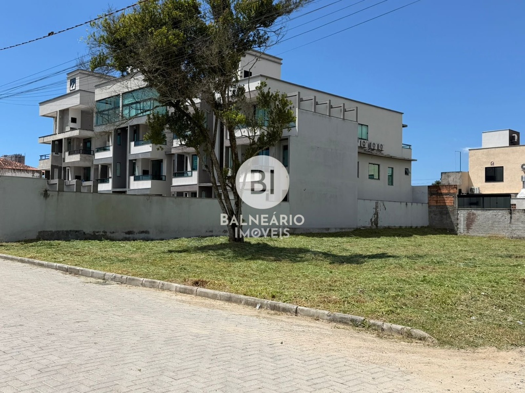 residential-/-land-lot-itacolomi-balneario-picarras-sc